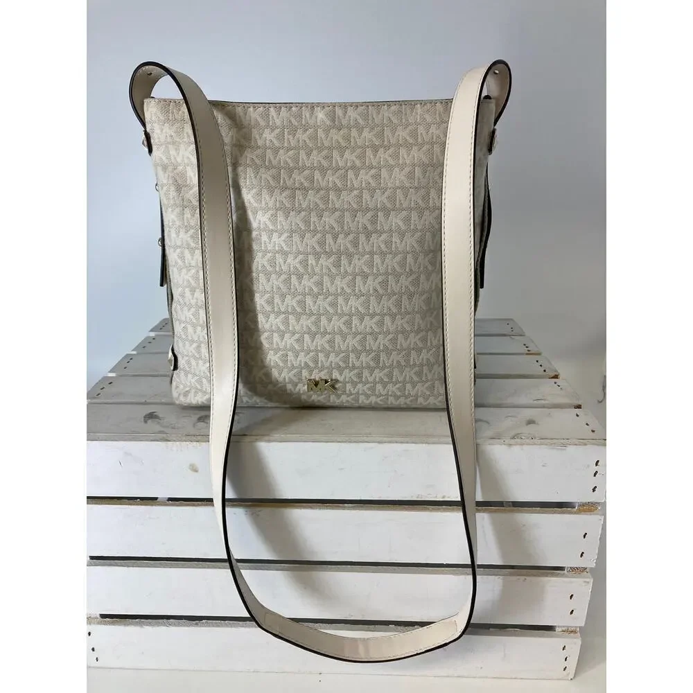MICHAEL KORS N S GRIFFIN MESSENGER JACQUARD CROSSBODY